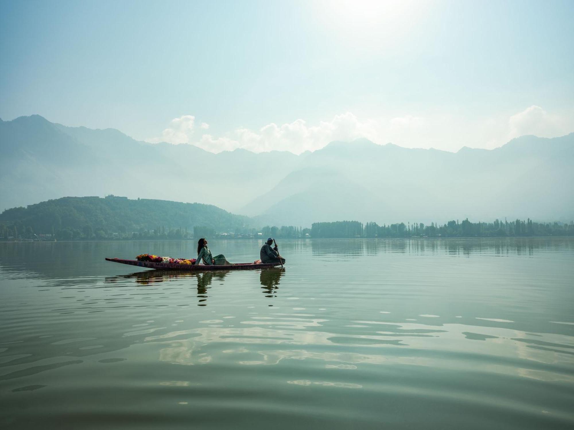 Taj Dal View Srinagar Hotell Eksteriør bilde