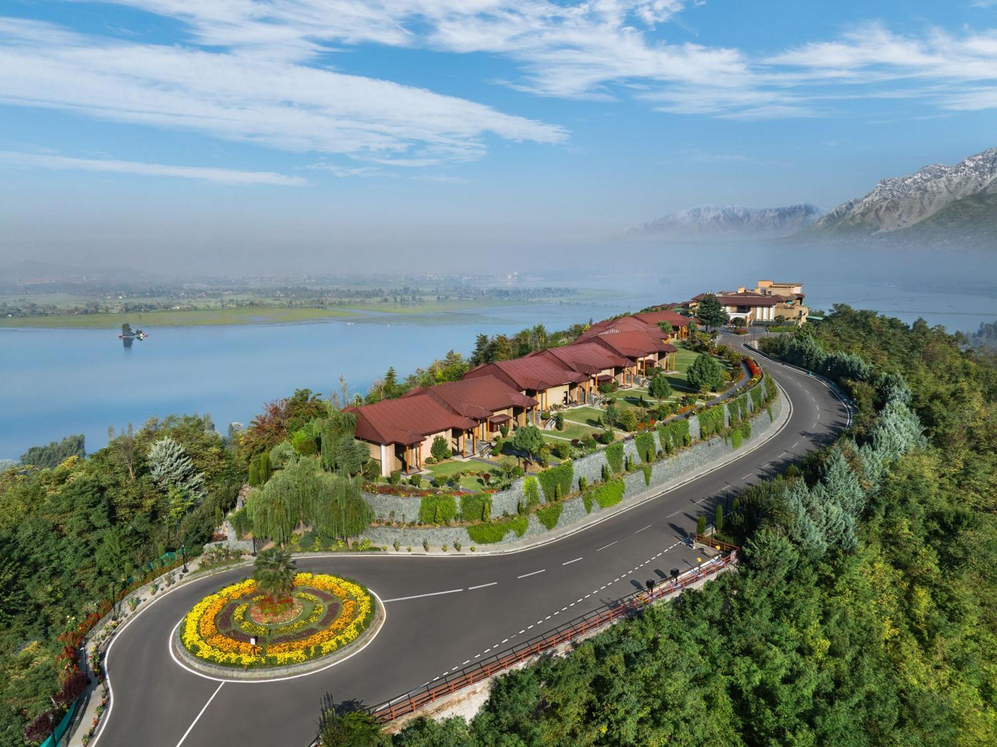 Taj Dal View Srinagar Hotell Eksteriør bilde