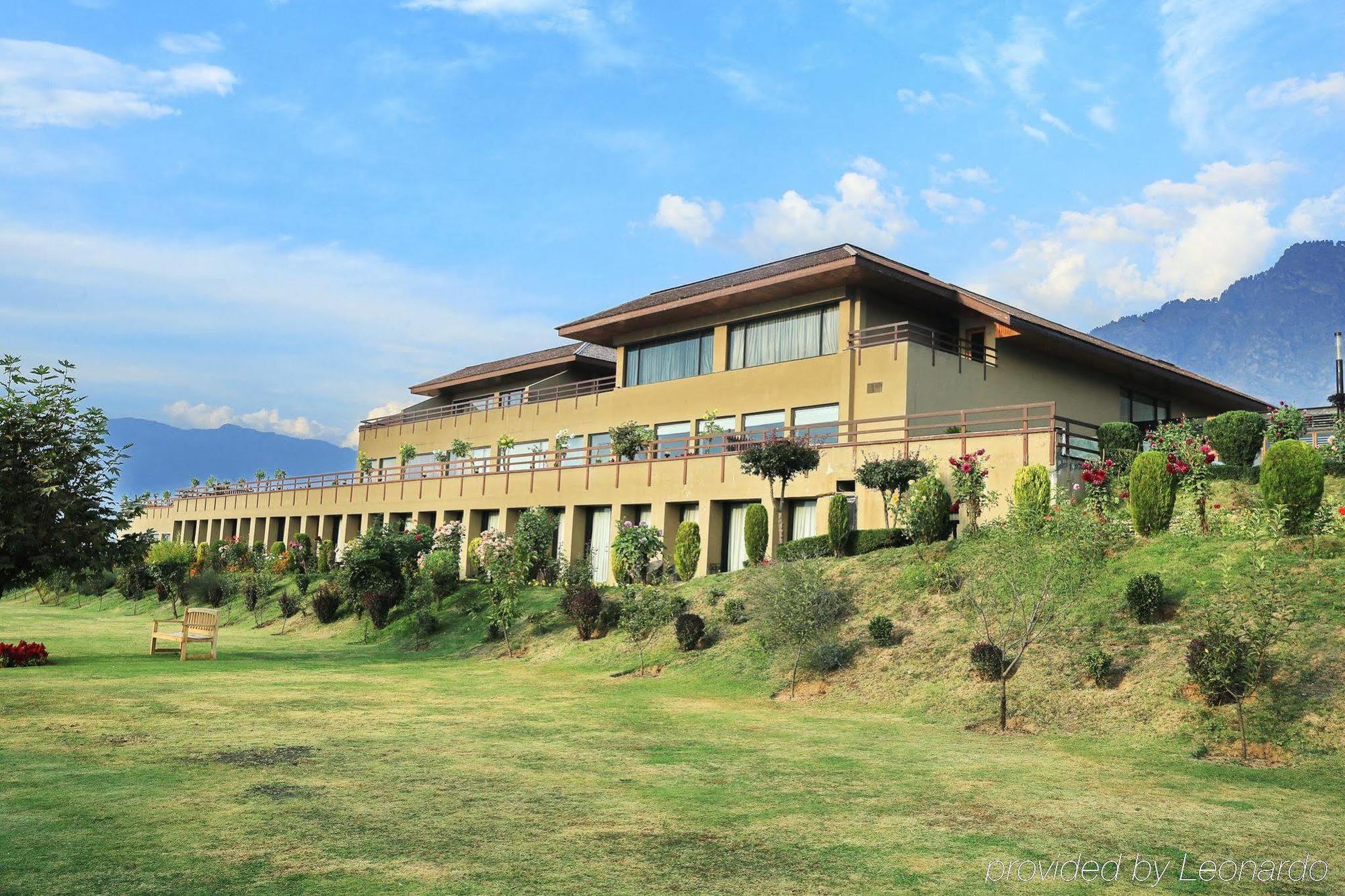 Taj Dal View Srinagar Hotell Eksteriør bilde